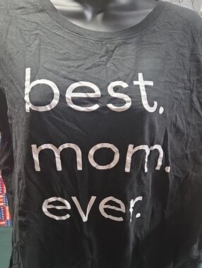 *Black Kids' Graphic Tee - "best. mom. ever."*